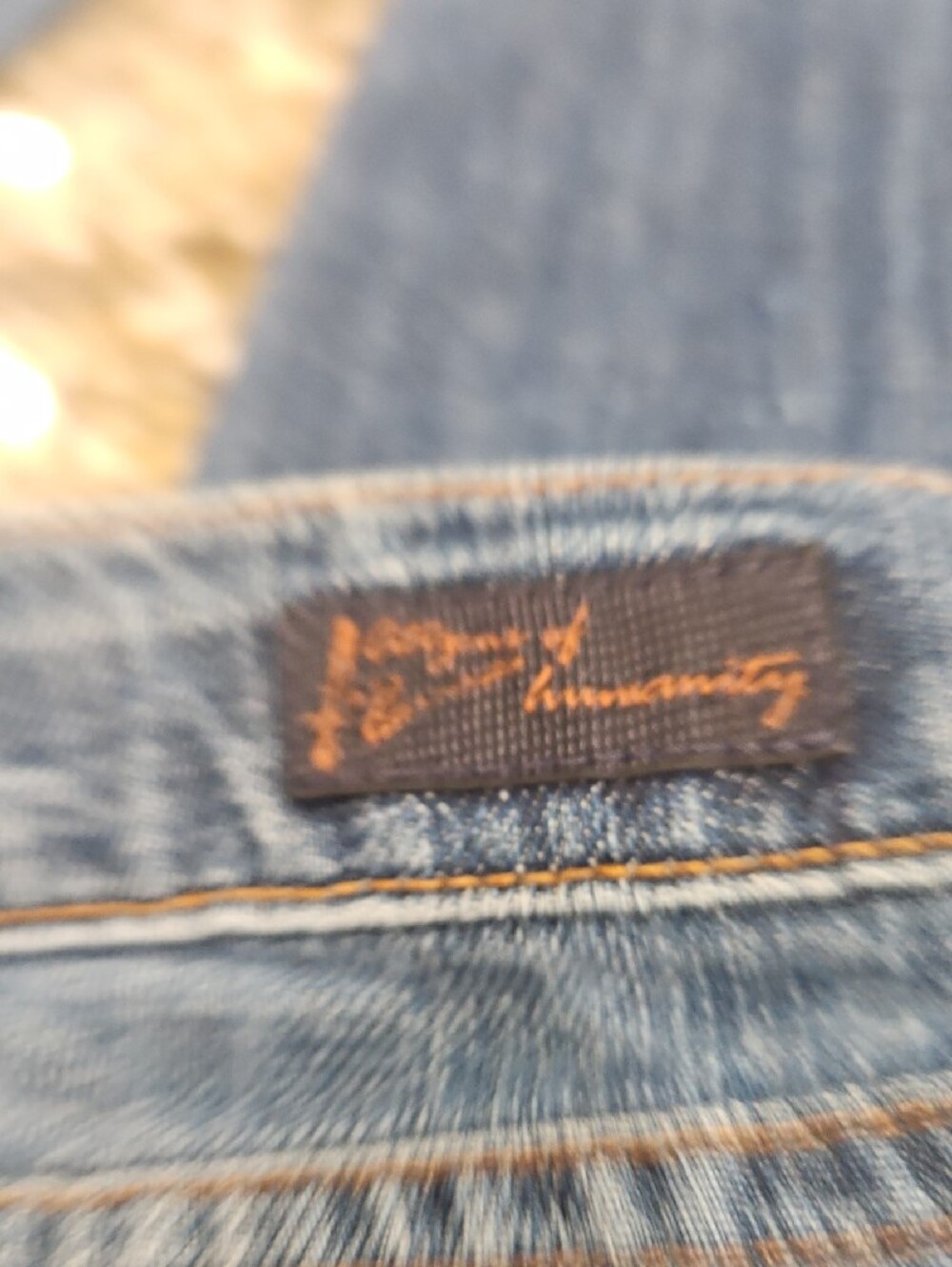 Citizens Of Humanity Women's Blue Washed Jeans. Size 28 Inseam 29.5" Rise 7.5" - Picture 4 of 11